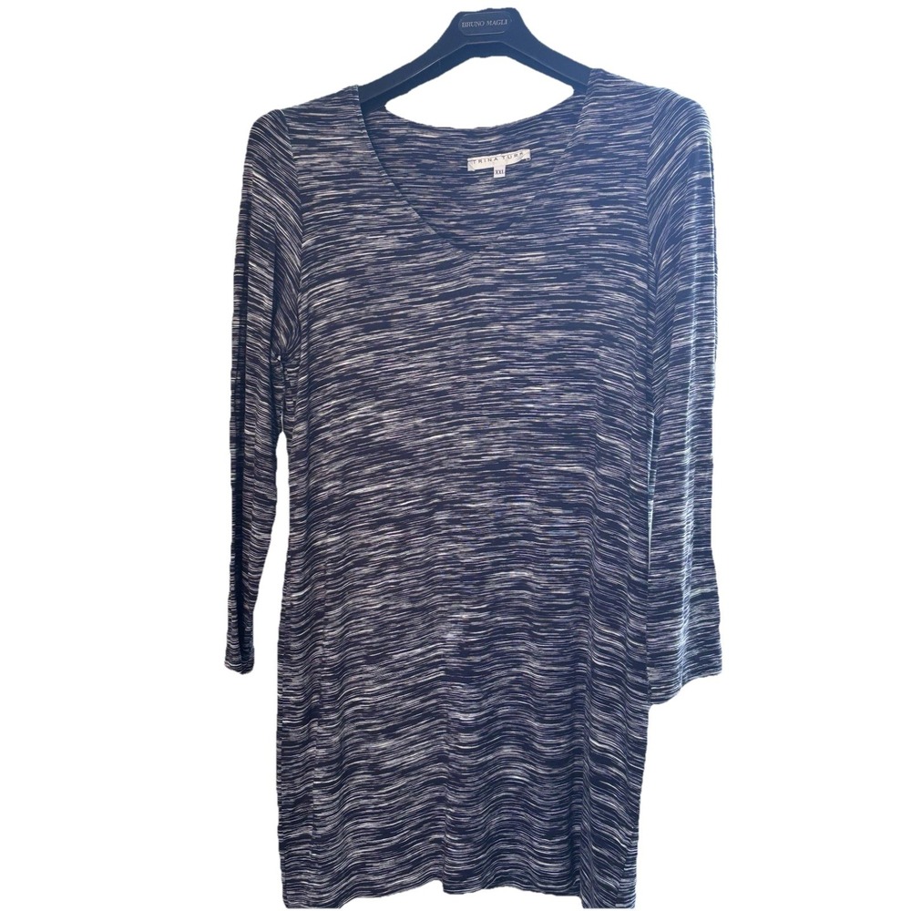 Trina Turk Dress‎ Size XXL Gray Tones Long Sleeve Stretchy V Neck Mid Length